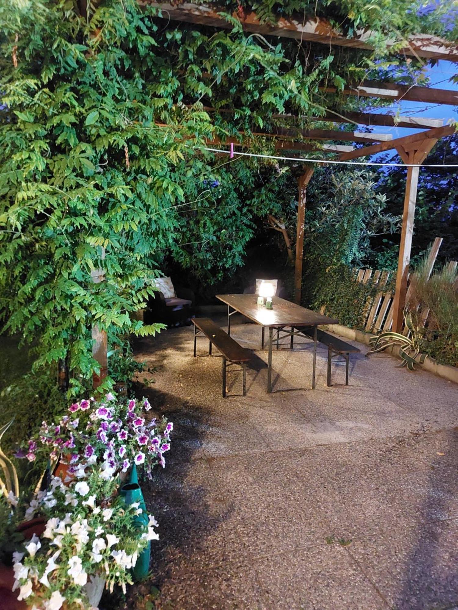 Il Giardino Del Nespolo Hotel Arcola Exterior photo